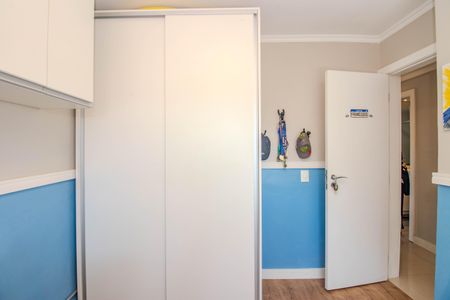 Apartamento à venda com 76m², 3 quartos e 2 vagasQuarto 2