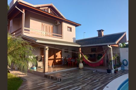 Casa para alugar com 190m², 3 quartos e 2 vagas Casa para alugar com 190m², 3 quartos e 2 vagasEspaço Gourmet