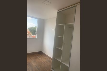 Casa de condomínio para alugar com 60m², 3 quartos e 1 vaga Casa de condomínio para alugar com 60m², 3 quartos e 1 vagaQuarto