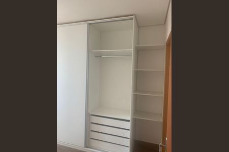 Casa de condomínio para alugar com 60m², 3 quartos e 1 vaga Casa de condomínio para alugar com 60m², 3 quartos e 1 vagaQuarto