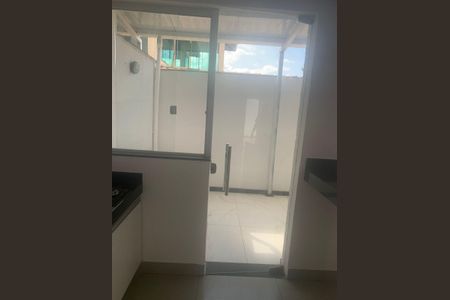 Casa de condomínio para alugar com 60m², 3 quartos e 1 vaga Casa de condomínio para alugar com 60m², 3 quartos e 1 vagaCozinha