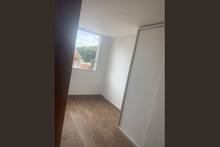 Casa de condomínio para alugar com 60m², 3 quartos e 1 vaga Casa de condomínio para alugar com 60m², 3 quartos e 1 vagaQuarto