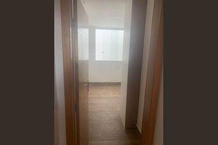 Casa de condomínio para alugar com 60m², 3 quartos e 1 vaga Casa de condomínio para alugar com 60m², 3 quartos e 1 vagaCorredor