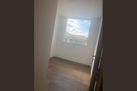 Casa de condomínio para alugar com 60m², 3 quartos e 1 vaga Casa de condomínio para alugar com 60m², 3 quartos e 1 vagaQuarto