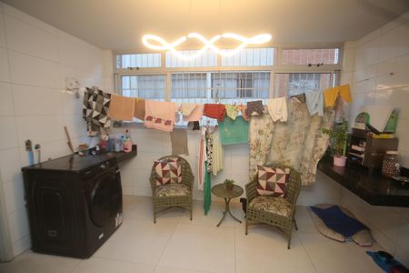 Apartamento à venda com 248m², 4 quartos e 2 vagasÁrea de Serviço