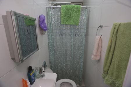 Apartamento à venda com 248m², 4 quartos e 2 vagasBanheiro de Serviço