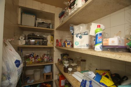 Apartamento à venda com 248m², 4 quartos e 2 vagasDespensa