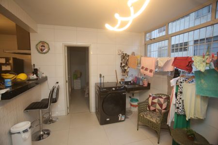 Apartamento à venda com 248m², 4 quartos e 2 vagasÁrea de Serviço