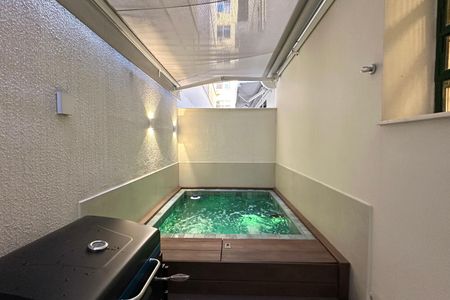 Apartamento à venda com 35m², 1 quarto e sem vagaSacada