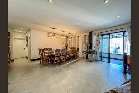 Casa para alugar com 5 quartos, 398m² em Centro, São Bernardo do Campo