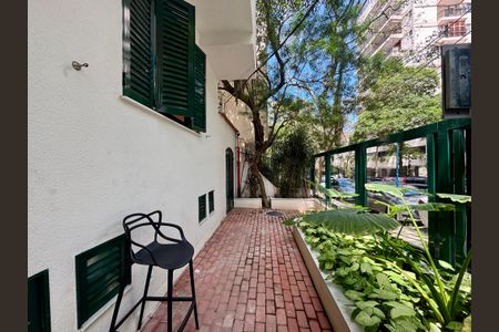 Apartamento à venda com 58m², 1 quarto e sem vagaPortaria