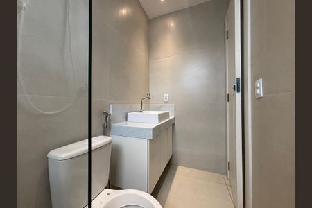 Apartamento à venda com 58m², 1 quarto e sem vagaBanheiro social