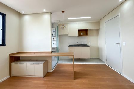 Sala de apartamento para alugar com 2 quartos, 36m² em Vila Albertina, São Paulo