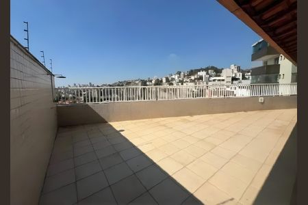 Casa para alugar com 583m², 4 quartos e 4 vagasVaranda