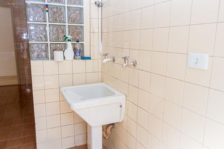 Apartamento para alugar com 84m², 3 quartos e 1 vaga Apartamento para alugar com 84m², 3 quartos e 1 vagaCozinha e Área de Serviço