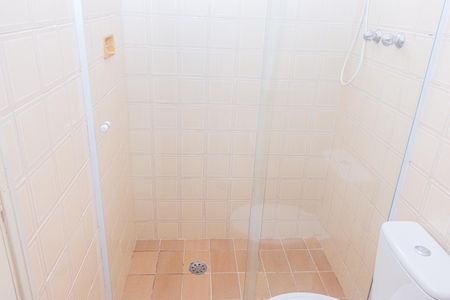 Apartamento para alugar com 84m², 3 quartos e 1 vaga Apartamento para alugar com 84m², 3 quartos e 1 vagaBanheiro da Suíte