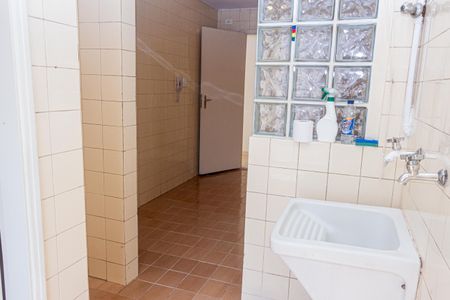 Apartamento para alugar com 84m², 3 quartos e 1 vaga Apartamento para alugar com 84m², 3 quartos e 1 vagaCozinha e Área de Serviço
