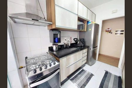 Casa de condomínio para alugar com 228m², 4 quartos e 3 vagas