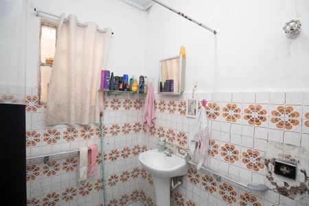 Casa à venda com 198m², 3 quartos e 1 vaga Casa à venda com 198m², 3 quartos e 1 vagaBanheiro casa 2