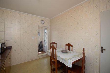 Casa à venda com 198m², 3 quartos e 1 vaga Casa à venda com 198m², 3 quartos e 1 vagaCozinha