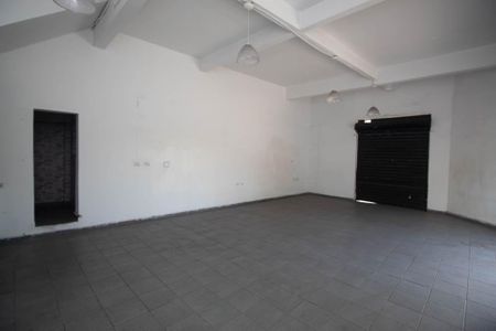 Casa à venda com 198m², 3 quartos e 1 vaga Casa à venda com 198m², 3 quartos e 1 vagaGaragem