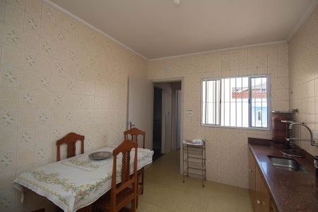 Casa à venda com 198m², 3 quartos e 1 vaga Casa à venda com 198m², 3 quartos e 1 vagaCozinha
