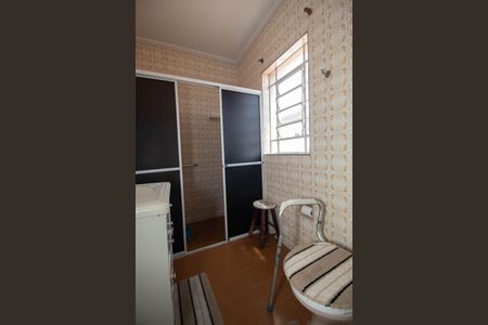 Casa à venda com 198m², 3 quartos e 1 vaga Casa à venda com 198m², 3 quartos e 1 vagaBanheiro