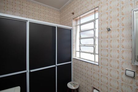 Casa à venda com 198m², 3 quartos e 1 vaga Casa à venda com 198m², 3 quartos e 1 vagaBanheiro