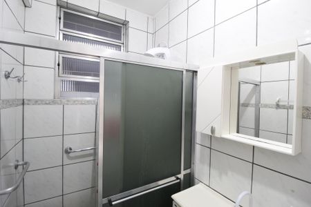 Apartamento à venda com 64m², 2 quartos e 1 vagaBanheiro Social