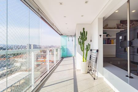 Varanda de apartamento à venda com 2 quartos, 84m² em Pari, São Paulo