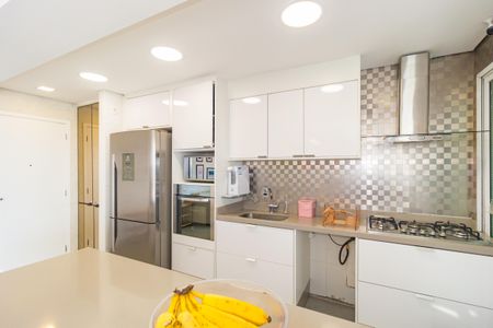 Apartamento à venda com 84m², 2 quartos e 2 vagasCozinha