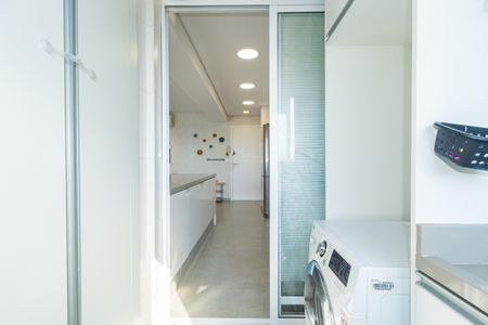 Apartamento à venda com 84m², 2 quartos e 2 vagasÁrea de Serviço