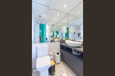 Apartamento à venda com 84m², 2 quartos e 2 vagasBanheiro