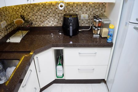 Casa de condomínio à venda com 120m², 3 quartos e 2 vagasCozinha