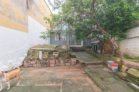 Casa à venda com 64m², 2 quartos e 4 vagasQuintal