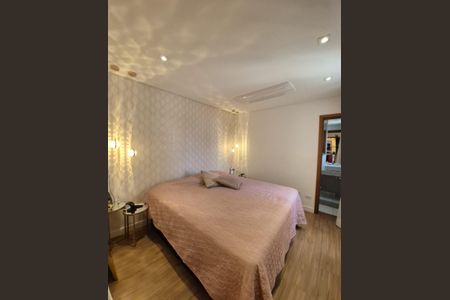 Apartamento à venda com 146m², 4 quartos e 4 vagasQuarto 1