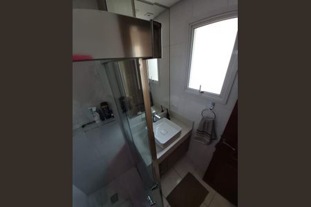 Apartamento à venda com 146m², 4 quartos e 4 vagasBanheiro Social