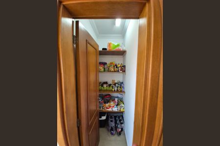 Apartamento à venda com 146m², 4 quartos e 4 vagasDespensa