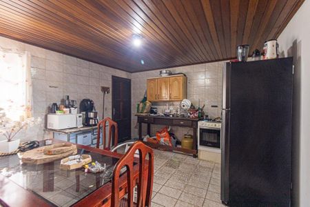 Casa para alugar com 430m², 4 quartos e 4 vagasCozinha