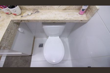 Apartamento à venda com 55m², 2 quartos e 1 vagaBanheiro Social