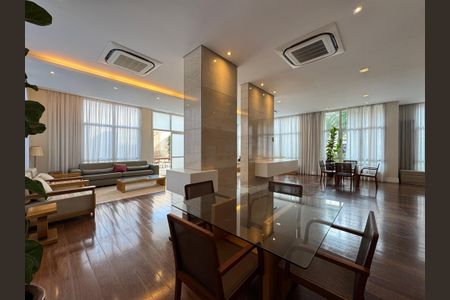 Apartamento para alugar com 184m², 3 quartos e 3 vagasÁrea comum