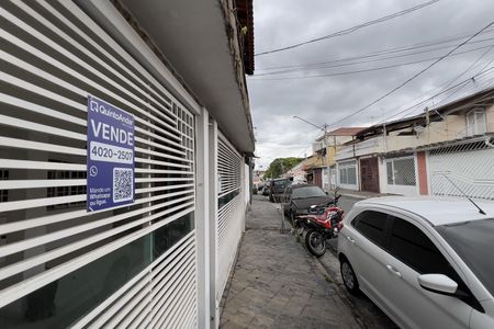 Casa à venda com 277m², 3 quartos e 3 vagas Casa à venda com 277m², 3 quartos e 3 vagasPlaca