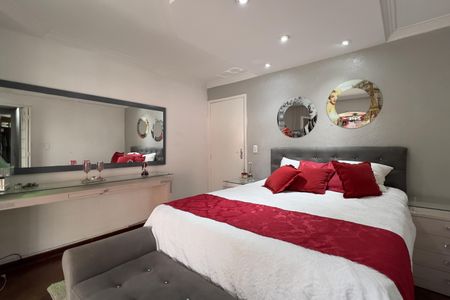 Casa à venda com 277m², 3 quartos e 3 vagas Casa à venda com 277m², 3 quartos e 3 vagasSuíte