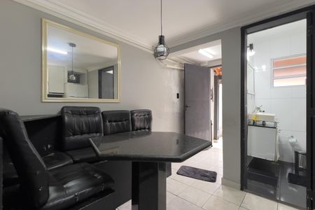 Casa à venda com 277m², 3 quartos e 3 vagas Casa à venda com 277m², 3 quartos e 3 vagasEdícula