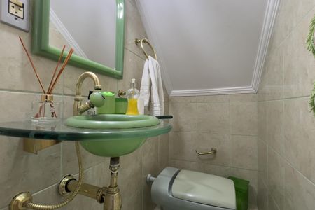 Casa à venda com 277m², 3 quartos e 3 vagas Casa à venda com 277m², 3 quartos e 3 vagasLavabo