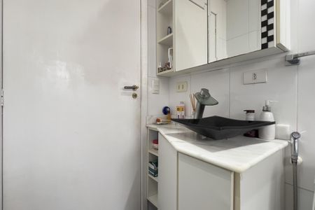 Casa à venda com 277m², 3 quartos e 3 vagas Casa à venda com 277m², 3 quartos e 3 vagasBanheiro da Suíte