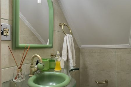 Casa à venda com 277m², 3 quartos e 3 vagas Casa à venda com 277m², 3 quartos e 3 vagasLavabo