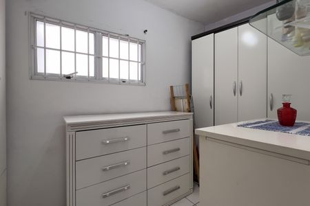 Casa à venda com 277m², 3 quartos e 3 vagas Casa à venda com 277m², 3 quartos e 3 vagasCloset da Suíte