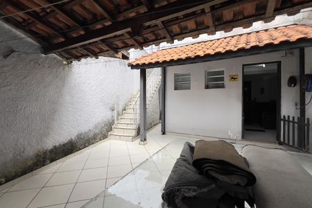 Casa à venda com 277m², 3 quartos e 3 vagas Casa à venda com 277m², 3 quartos e 3 vagasÁrea externa