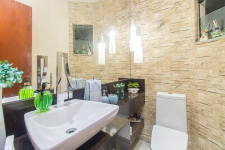 Casa para alugar com 3 quartos, 256m² em Dos Casa, São Bernardo do Campo